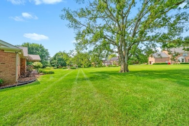 Prime location located on the golf course! This beautiful and on Hopkinsville Golf and Country Club in Tennessee - for sale on GolfHomes.com, golf home, golf lot