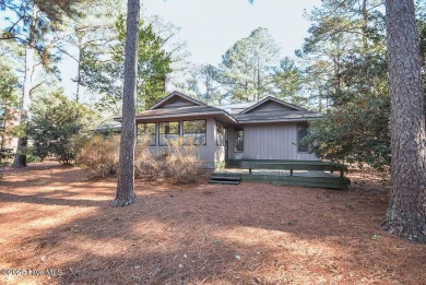 Single Story Pinehurst Residence within golf cart distance to on Pinehurst Resort and Country Club in North Carolina - for sale on GolfHomes.com, golf home, golf lot