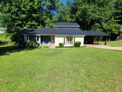 Listed at $244,900 1252 Wade Ave. in Piggott, AR is a beautiful on Sugar Creek Country Club in Arkansas - for sale on GolfHomes.com, golf home, golf lot