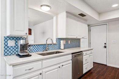 Single-level, move-in ready Townhouse with desirable split floor on McCormick Ranch Golf Club in Arizona - for sale on GolfHomes.com, golf home, golf lot