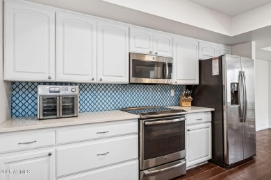 Single-level, move-in ready Townhouse with desirable split floor on McCormick Ranch Golf Club in Arizona - for sale on GolfHomes.com, golf home, golf lot