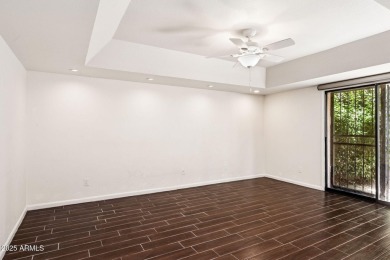 Single-level, move-in ready Townhouse with desirable split floor on McCormick Ranch Golf Club in Arizona - for sale on GolfHomes.com, golf home, golf lot