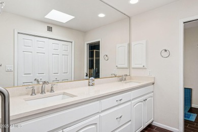 Single-level, move-in ready Townhouse with desirable split floor on McCormick Ranch Golf Club in Arizona - for sale on GolfHomes.com, golf home, golf lot