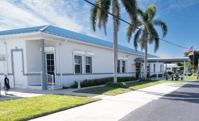 Imagine docking your 35 foot Boat behind your home. This on Windstar on Naples Bay in Florida - for sale on GolfHomes.com, golf home, golf lot