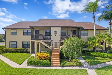 ABSOLUTELY GORGEOUS FIRST FLOOR CONDO | PRESTIGIOUS 55+ on Forest Oaks Golf Club in Florida - for sale on GolfHomes.com, golf home, golf lot