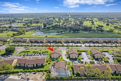 ABSOLUTELY GORGEOUS FIRST FLOOR CONDO | PRESTIGIOUS 55+ on Forest Oaks Golf Club in Florida - for sale on GolfHomes.com, golf home, golf lot