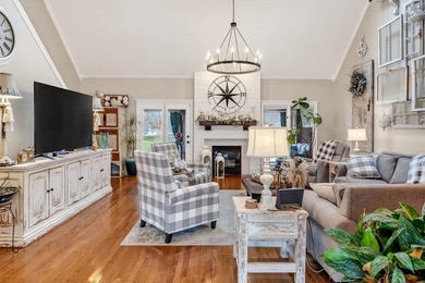 Beautiful White Plains Golf-Course Home with Exceptional Storage on White Plains Golf Course in Tennessee - for sale on GolfHomes.com, golf home, golf lot