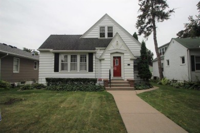 Beautifully updated Highland park home. Kitchen features updated on Highland National Golf Course in Minnesota - for sale on GolfHomes.com, golf home, golf lot