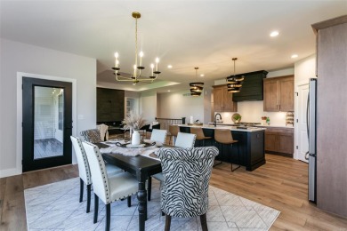 LUXURIOUS SIMPLIFIED LIVING AT IT'S BEST- NOW WITH NEWLY on Far Oaks Golf Club in Illinois - for sale on GolfHomes.com, golf home, golf lot