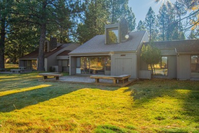 Highly desirable location on the Great Meadow, Meadows Golf on Sunriver Woodlands Golf Course in Oregon - for sale on GolfHomes.com, golf home, golf lot