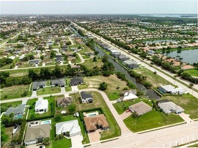 UNDER MARKET VALUE WITH A $10K CREDIT TOWARDS INTEREST RATE on Palmetto-Pine Country Club in Florida - for sale on GolfHomes.com, golf home, golf lot