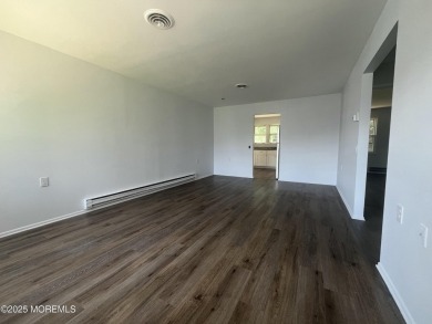 Charming 2 bedroom, 1 bath home situated on a desirable corner on Keswick Village Golf Course in New Jersey - for sale on GolfHomes.com, golf home, golf lot