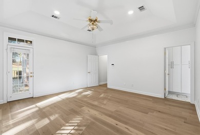 Beautifully renovated, this stunning Grand Oaks home blends on The Country Club of Oxford in Mississippi - for sale on GolfHomes.com, golf home, golf lot