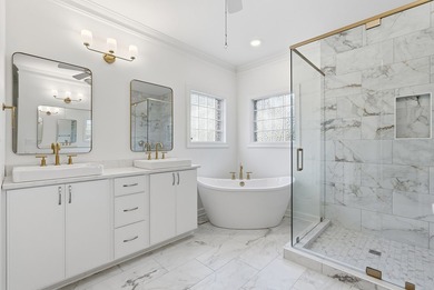 Beautifully renovated, this stunning Grand Oaks home blends on The Country Club of Oxford in Mississippi - for sale on GolfHomes.com, golf home, golf lot