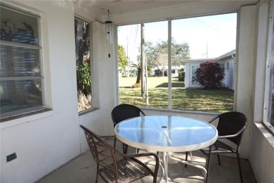 This well-maintained Baldwin floor plan offers 1,094 sq. ft. of on Mainlands Golf Club in Florida - for sale on GolfHomes.com, golf home, golf lot