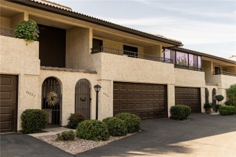 **BRIGHT OPEN FLOORPLAN ! **BEAUTIFUL COUNTRY CLUB VIEW CONDO on Antelope Valley Country Club in California - for sale on GolfHomes.com, golf home, golf lot