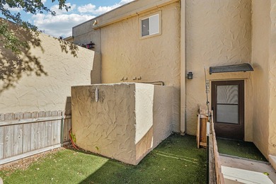 Discover a stylish and inviting 2-bed, 2.5-bath Riverhill on Riverhill Country Club in Texas - for sale on GolfHomes.com, golf home, golf lot