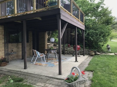 Mid Century sprawling home offers so many spaces to entertain on Urbana Golf and Country Club in Illinois - for sale on GolfHomes.com, golf home, golf lot