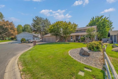 Nestled in a serene cul-de-sac, this 5-bedroom, 3-bathroom on Lewiston Golf and Country Club in Idaho - for sale on GolfHomes.com, golf home, golf lot