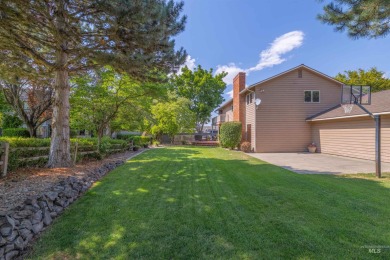 Nestled in a serene cul-de-sac, this 5-bedroom, 3-bathroom on Lewiston Golf and Country Club in Idaho - for sale on GolfHomes.com, golf home, golf lot