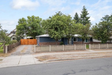 Enjoy peaceful living directly across from Esmeralda Golf Course on Esmeralda Golf Course in Washington - for sale on GolfHomes.com, golf home, golf lot
