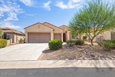 Welcome to this luxurious 2 bedroom plus den home nestled in a on Quail Creek Country Club  in Arizona - for sale on GolfHomes.com, golf home, golf lot