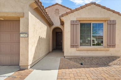 Welcome to this luxurious 2 bedroom plus den home nestled in a on Quail Creek Country Club  in Arizona - for sale on GolfHomes.com, golf home, golf lot
