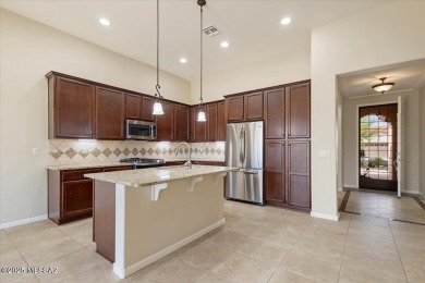 Welcome to this luxurious 2 bedroom plus den home nestled in a on Quail Creek Country Club  in Arizona - for sale on GolfHomes.com, golf home, golf lot