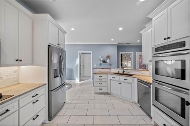 Charming, Shadow Valley home, featuring a one-of-a-kind on Shadow Valley Country Club in Arkansas - for sale on GolfHomes.com, golf home, golf lot