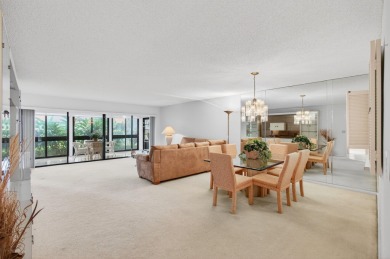 Experience true Florida living in this charming 2-bedroom on Indian Spring Golf and Country Club in Florida - for sale on GolfHomes.com, golf home, golf lot
