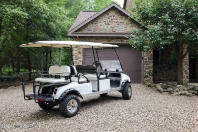 Property under contract accepting back up offers. This unique on Split Rock Resort and Country Club in Pennsylvania - for sale on GolfHomes.com, golf home, golf lot