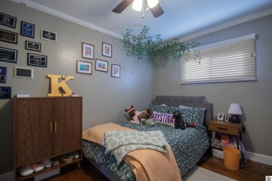 Charming, beautifully maintained 3-bedroom, 1.5-bath home is on Mayfield-Graves Country Club in Kentucky - for sale on GolfHomes.com, golf home, golf lot