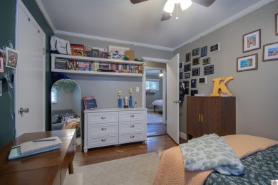 Charming, beautifully maintained 3-bedroom, 1.5-bath home is on Mayfield-Graves Country Club in Kentucky - for sale on GolfHomes.com, golf home, golf lot