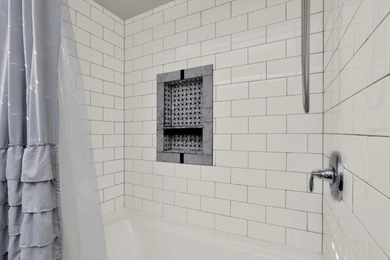 NOW FEATURING A BRAND NEW ROOF! Picture yourself on the on The Ridge Manor Oaks Golf and Country Club in Florida - for sale on GolfHomes.com, golf home, golf lot