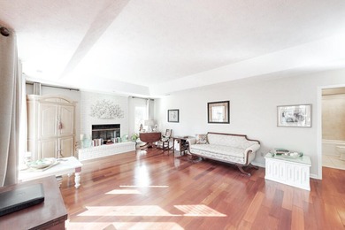 Tucked away in a quiet cul-de-sac in the desirable Houndslake on Houndslake Country Club in South Carolina - for sale on GolfHomes.com, golf home, golf lot