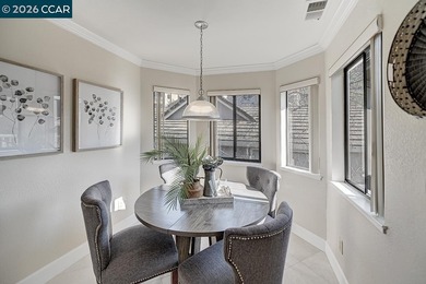 Fabulous Rosslyn floor plan with 2 bedrooms plus a den on Rossmoor Golf Course in California - for sale on GolfHomes.com, golf home, golf lot