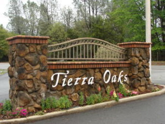 One of the last prime lots available in one of Redding's most on The Golf Club Tierra Oaks in California - for sale on GolfHomes.com, golf home, golf lot