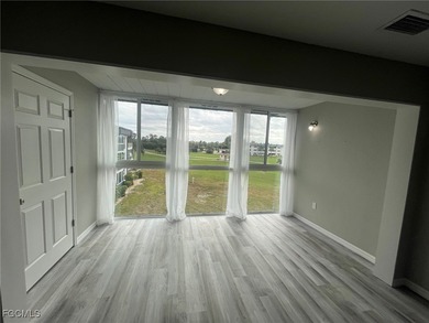 Welcome Home to Your Completely Updated Unit!! This 2 bedroom on Seven Lakes Golf and Tennis Community in Florida - for sale on GolfHomes.com, golf home, golf lot