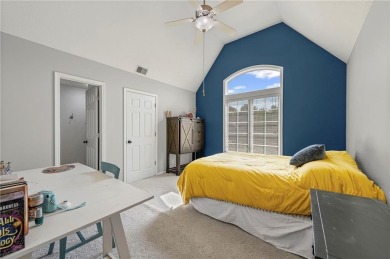 Welcome to this meticulously maintained one-owner 4-bed, 5-bath on Hodge Park Golf Club in Missouri - for sale on GolfHomes.com, golf home, golf lot