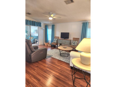 Huge price drop, motivated seller!  Charming Turnkey Home in the on Six Lakes Country Club in Florida - for sale on GolfHomes.com, golf home, golf lot