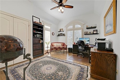 Meticulously maintained, maintenance-provided villa in the on Nicklaus Golf Club At LionsGate in Kansas - for sale on GolfHomes.com, golf home, golf lot