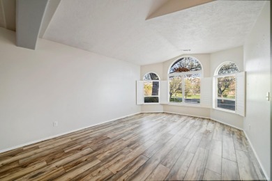 Charming 3-bedroom, 2-bathroom townhome in the desirable on St. George Golf Course in Utah - for sale on GolfHomes.com, golf home, golf lot