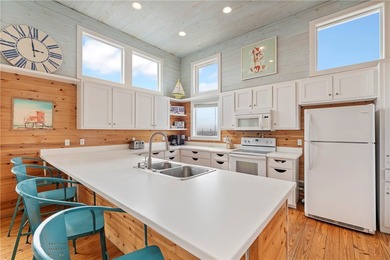 PRIVATE POOL! LOCATION! On the Gulf-view row of Village Walk, an on Palmilla Beach Golf Club in Texas - for sale on GolfHomes.com, golf home, golf lot