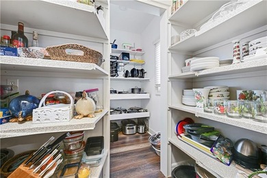 Meticulously maintained, maintenance-provided villa in the on Nicklaus Golf Club At LionsGate in Kansas - for sale on GolfHomes.com, golf home, golf lot