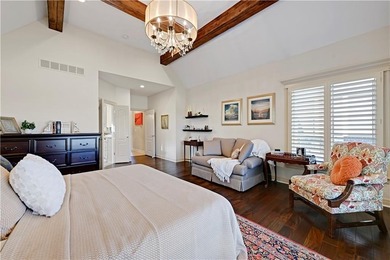 Meticulously maintained, maintenance-provided villa in the on Nicklaus Golf Club At LionsGate in Kansas - for sale on GolfHomes.com, golf home, golf lot