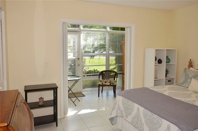 Turn Key, 1st floor, completely renovated 1/1 in Vista Gardens on Vero Beach South Golf Course in Florida - for sale on GolfHomes.com, golf home, golf lot