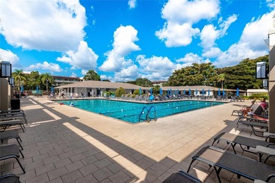 GOLFERS THIS IS THE PERFECT LOCATION FOR YOU, THIS IS AN AMAZING on Wynmoor Golf Course in Florida - for sale on GolfHomes.com, golf home, golf lot