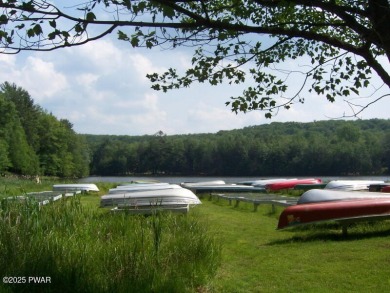 Live the Lake Lifestyle in Prestigious Tanglwood Lakes- Fully on Paupack Hills Golf and Country Club in Pennsylvania - for sale on GolfHomes.com, golf home, golf lot