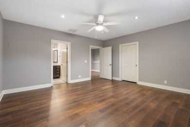 Welcome to 115 Ironwood, a beautifully maintained 5-bedroom, 3 on Island Green Golf Club in Missouri - for sale on GolfHomes.com, golf home, golf lot