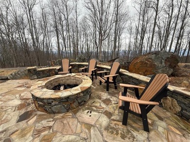 Follow your dreams to this exceptional mountain-view homesite in on Old Union Golf Course in Georgia - for sale on GolfHomes.com, golf home, golf lot